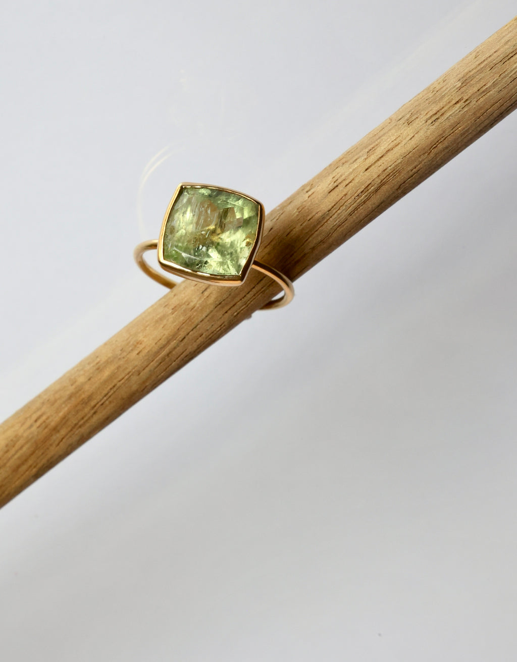 Orders améthyste verte bague