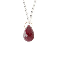 Collier goutte rubis brut - Vingt et un grammes