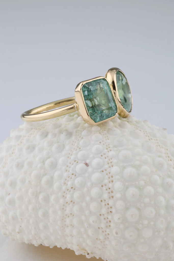 Bague deux tourmalines bleues or jaune - Vingt et un grammes