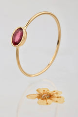Bague saphir ovale or jaune - Vingt et un grammes