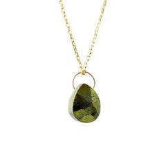 Collier goutte pyrite verte - Vingt et un grammes